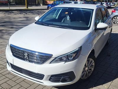 Gebraucht Peugeot 308 SW Business-Line 130 PS (95 kW) 2021 Kombi