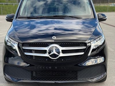 Gebraucht 2023 Mercedes V300 Exclusive Van / Kleinbus | CHF 63’950