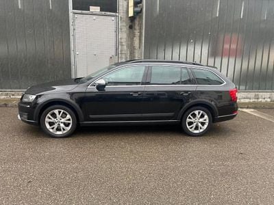 Gebraucht 2015 Skoda Octavia Scout 4x4 | CHF 12’800 (Guter Preis)