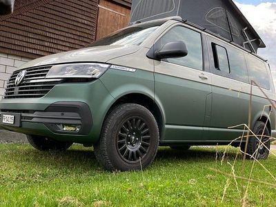 Gebraucht 2022 VW California Beach Van | CHF 65’000 (Etwas zu teuer)