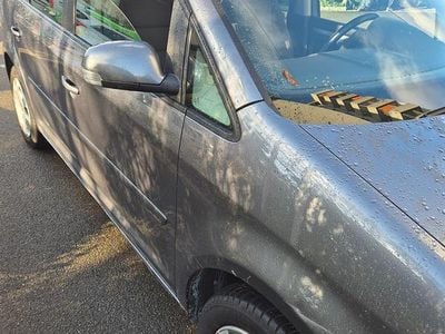 Gebraucht 2006 VW Touran Trendline Van / Kleinbus | CHF 750 (Superpreis)