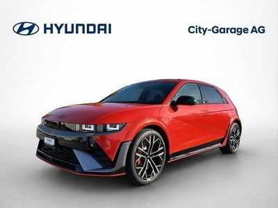 Rot Neu 2025 Hyundai Ioniq Kleinwagen | CHF 68’250