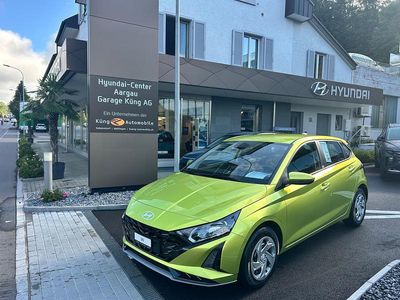 Rot Neu 2025 Hyundai i20 Limousine | CHF 18’950