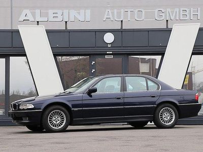 Blau Gebraucht 2001 BMW 740 Shadowline Limousine | CHF 26’900