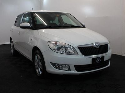 Gebraucht Skoda Fabia Ambition 105 PS (77 kW) 2014 Limousine