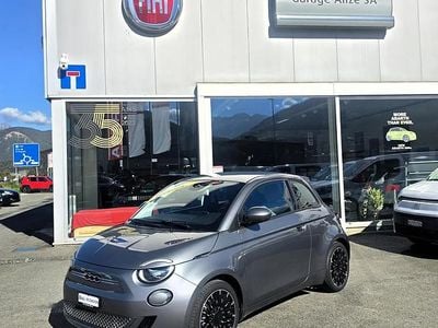 Gray Gebraucht 2025 Fiat 500e Icon Kleinwagen | CHF 21’240 (Etwas zu teuer)