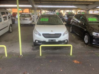 Gebraucht 2015 Peugeot 2008 Allure SUV | CHF 14’900