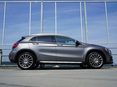 Gebraucht 2018 Mercedes GLA250 AMG line SUV | CHF 25’555