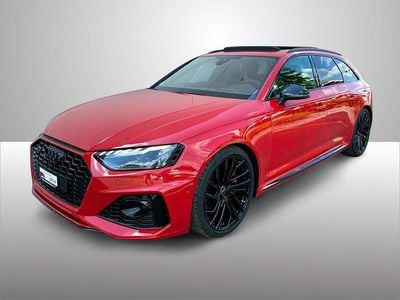 Gebraucht Audi RS4 Ambiente 450 PS (330 kW) 2024 Rot Kombi