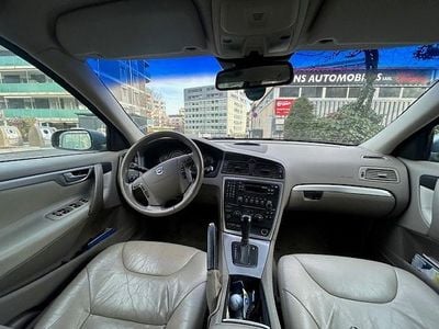 Gebraucht 2004 Volvo V70 Summum Kombi | CHF 4’300