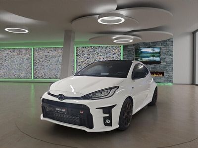 Weiss Gebraucht 2021 Toyota Yaris Sport Limousine | CHF 40’890