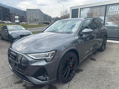Gebraucht Audi e-tron Attraction 230 kW (313 PS) 2022 SUV