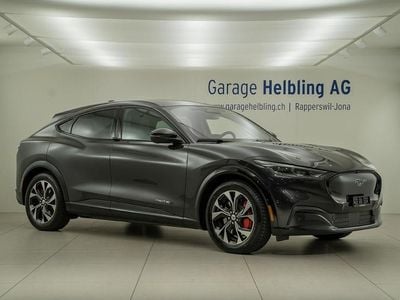 Grau Gebraucht 2022 Ford Mustang Mach-E SUV | CHF 38’500 (Etwas zu teuer)