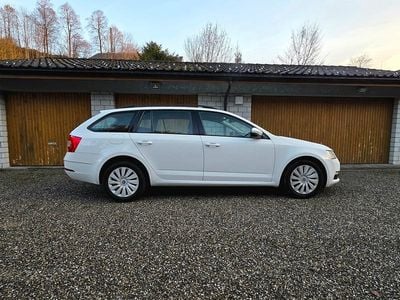 Gebraucht 2019 Skoda Octavia Ambition Kombi | CHF 9’950 (Guter Preis)
