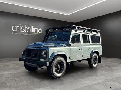 Anthrazit Gebraucht 2015 Land Rover Defender Kombi | CHF 59’900