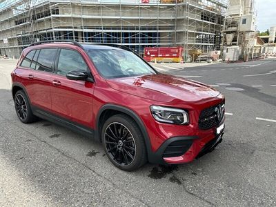 Mercedes GLB250