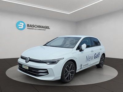 Weiss Gebraucht 2024 VW Golf VIII Edition Limousine | CHF 38’900