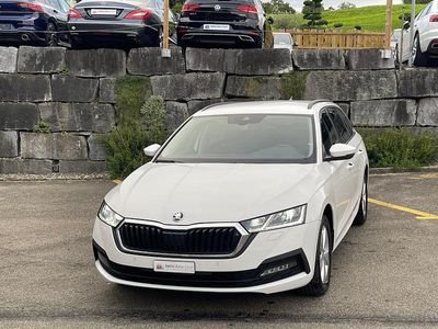 Gebraucht 2023 Skoda Octavia Ambition Kombi | CHF 25’999 (Fairer Preis)