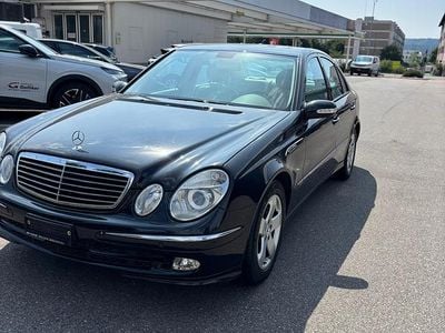 Gebraucht 2005 Mercedes E240 Avantgarde | CHF 9’990