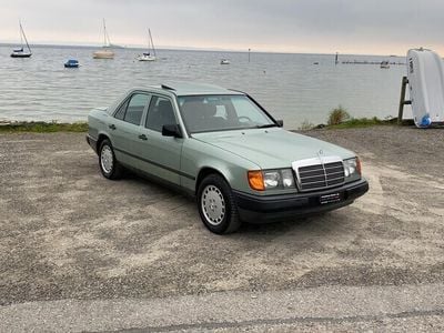 Gebraucht 1986 Mercedes E260 Limousine | CHF 15’900