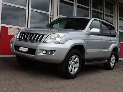 Grau Gebraucht 2004 Toyota Land Cruiser Luna SUV | CHF 29’900 (Etwas zu teuer)