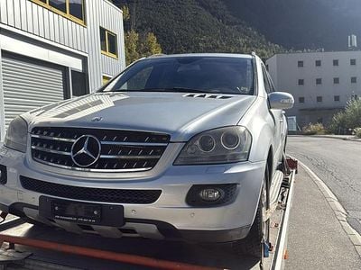 Gebraucht 2006 Mercedes ML320 SUV | CHF 1’999