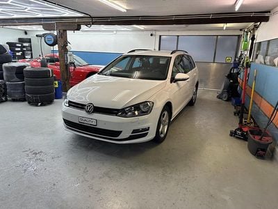 Gebraucht 2016 VW Golf VII Comfortline Kombi | CHF 7’999 (Etwas zu teuer)