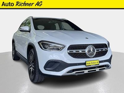 Weiss Gebraucht 2020 Mercedes GLA220 Progressive SUV | CHF 36’400 (Etwas zu teuer)