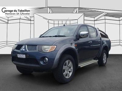 Gebraucht Mitsubishi L200 Invite 136 PS (100 kW) 2009 Grau Abholung