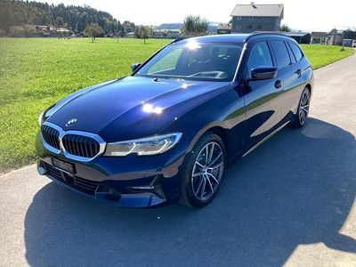 Gebraucht 2020 BMW 330 Luxury Line Kombi | CHF 26’980 (Fairer Preis)