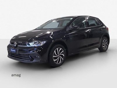 Deepblack perleffekt Gebraucht 2024 VW Polo Life Limousine | CHF 22’990 (Fairer Preis)