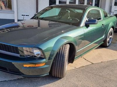 Gebraucht Ford Mustang Premium 320 PS (235 kW) 2009 Grün Coupé