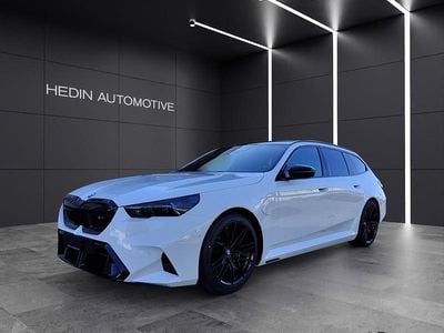 Weiss Neu 2025 BMW M5 Comfort Edition Kombi | CHF 147’600 (Superpreis)