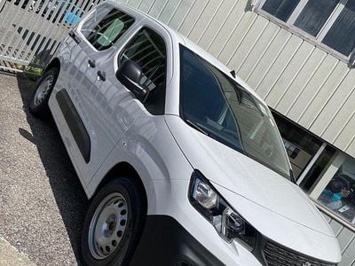Gebraucht 2024 Peugeot E-Partner Premium Van / Kleinbus | CHF 29’900