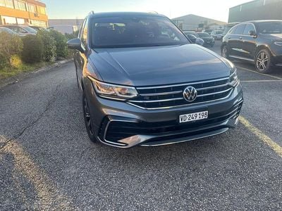 Gebraucht 2022 VW Tiguan Allspace R-line SUV | CHF 32’900 (Fairer Preis)