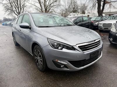 Gebraucht Peugeot 308 SW Style 131 PS (96 kW) 2016 Kombi