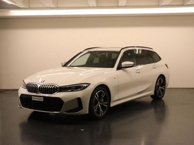 Weiss Gebraucht 2024 BMW 330 Comfort Edition Kombi | CHF 54’900