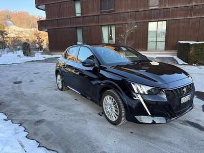 Gebraucht 2022 Peugeot e-208 GT Kleinwagen | CHF 13’500 (Superpreis)