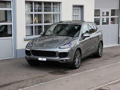 Gebraucht 2015 Porsche Cayenne S E-Hybrid SUV | CHF 37’900 (Etwas zu teuer)