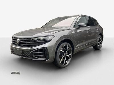 Siliziumgrau metallic Gebraucht 2025 VW Touareg R-line SUV | CHF 89’890