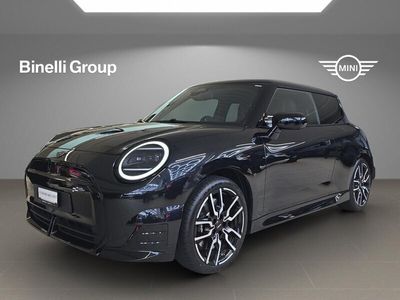 Schwarz Gebraucht 2024 Mini Cooper SE Kleinwagen | CHF 39’900