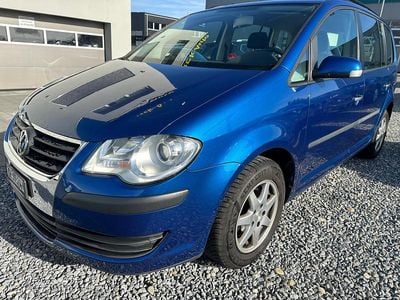 Gebraucht 2007 VW Touran Trendline Van / Kleinbus | CHF 3’500 (Etwas zu teuer)