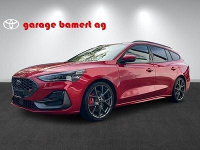 Rot Gebraucht 2022 Ford Focus ST Kombi | CHF 42’990 (Teuer)