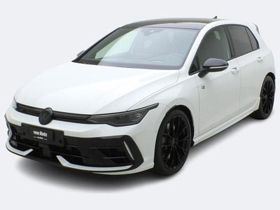 Weiss Gebraucht 2025 VW Golf VIII Black Edition Limousine | CHF 53’980