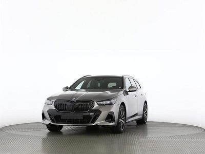 Grau Neu 2025 BMW 540 M Sport Kombi | CHF 106’500 (Fairer Preis)