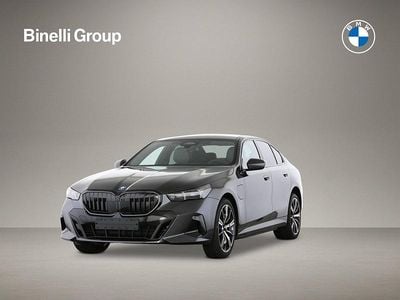 Neu BMW 550e Comfort Edition 489 PS (359 kW) 2025 Schwarz Limousine