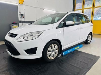 Gebraucht 2012 Ford Grand C-Max Titanium Van / Kleinbus | CHF 2’700 (Superpreis)