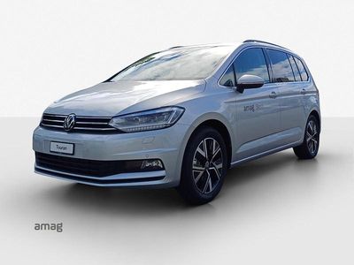 Reflexsilber metallic Gebraucht 2024 VW Touran Comfortline Van / Kleinbus | CHF 41’000