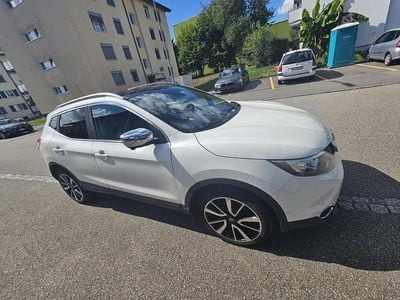 Gebraucht 2015 Nissan Qashqai Acenta SUV | CHF 12’500 (Etwas zu teuer)