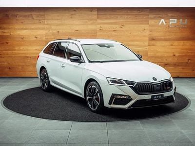 Weiss Gebraucht 2025 Skoda Octavia RS Kombi | CHF 24’750